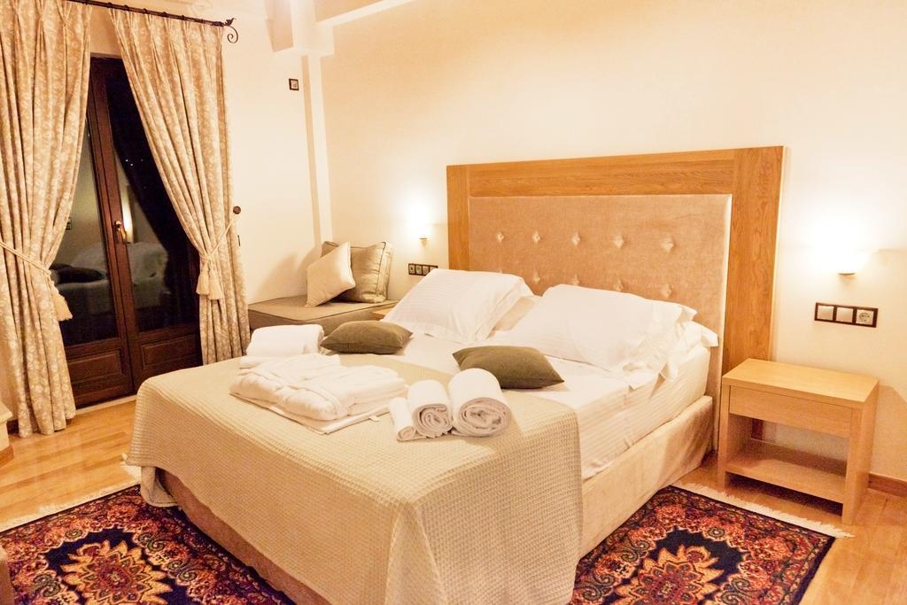 Elova Hotel Zatouna Exterior photo
